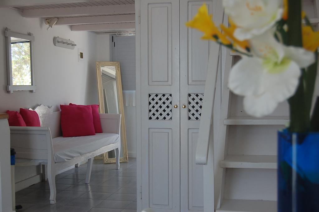 Atlantida Villas Foinikia  Room photo