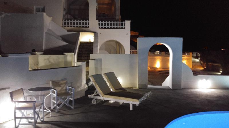 Atlantida Villas Foinikia  Exterior photo