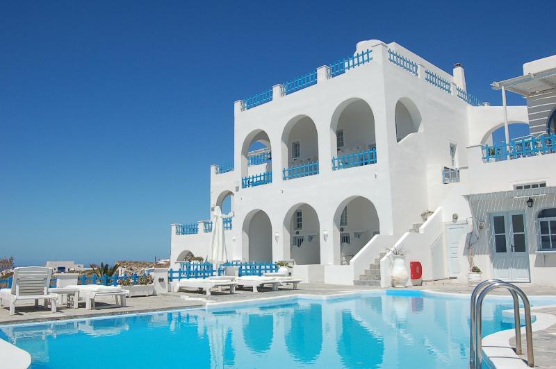 Atlantida Villas Foinikia  Exterior photo