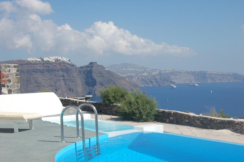 Atlantida Villas Foinikia  Exterior photo
