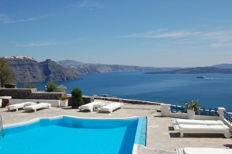 Atlantida Villas Foinikia  Exterior photo